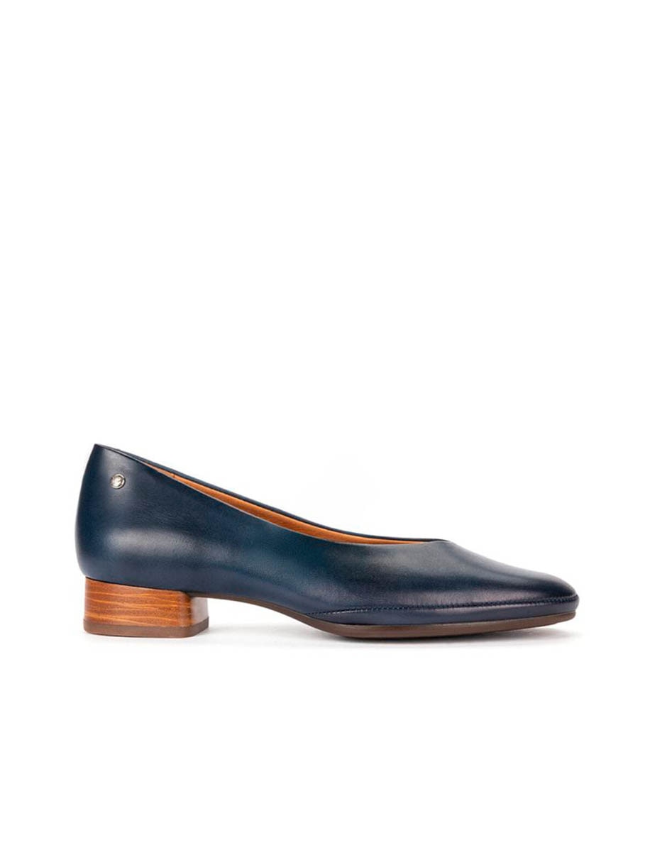 Zapatilla de piel