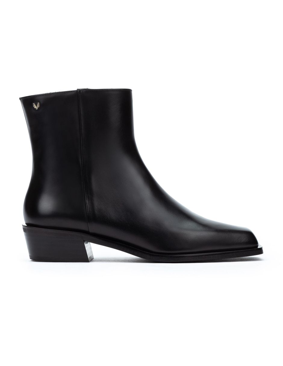 Bota media pierna de cuero para mujer Bota media pierna de cuero para mujer