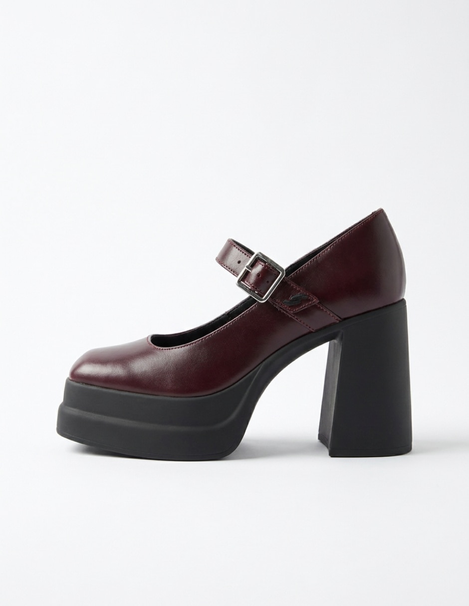 Zapatilla de piel Zapatilla de piel