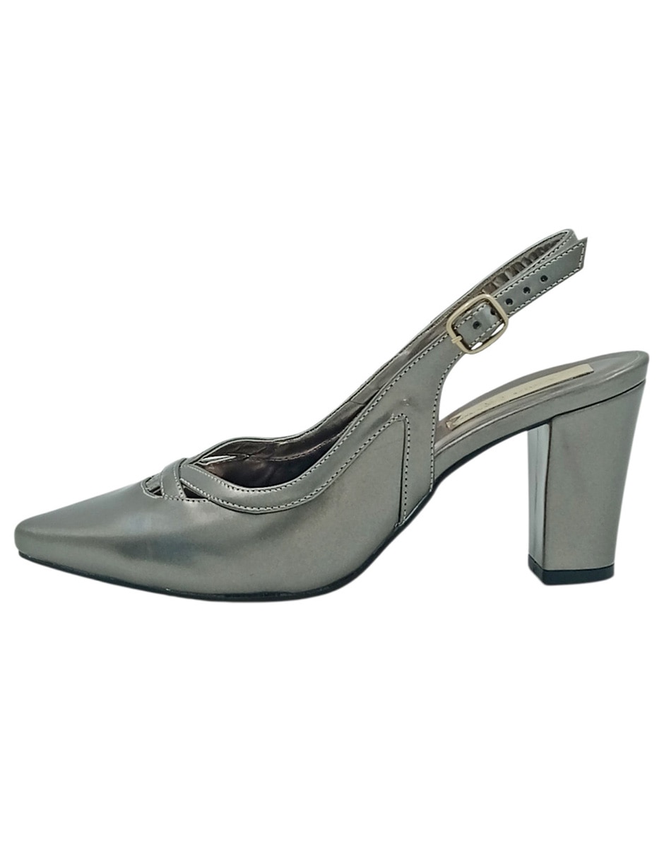 Zapatilla destalonada