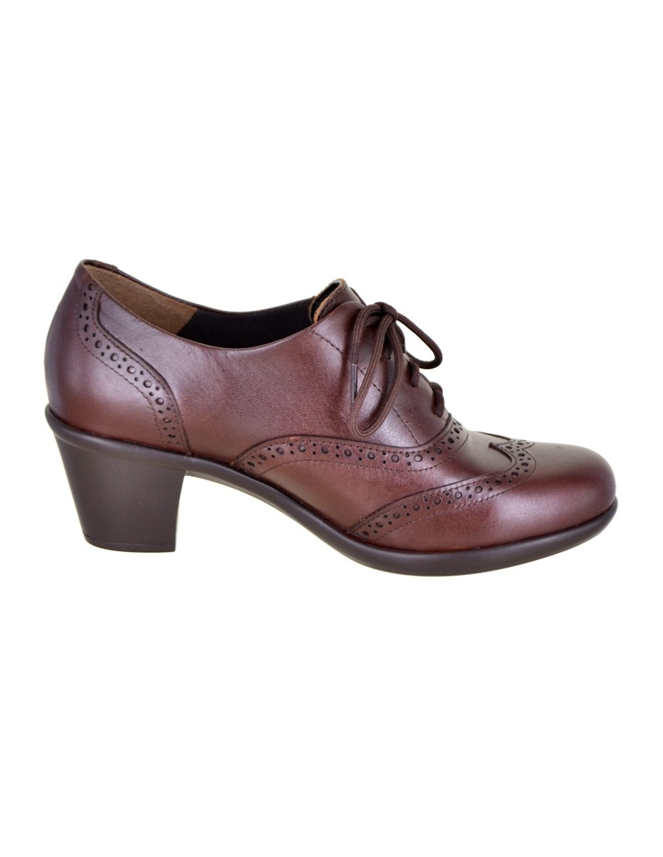 Zapato de tacón de piel para mujer