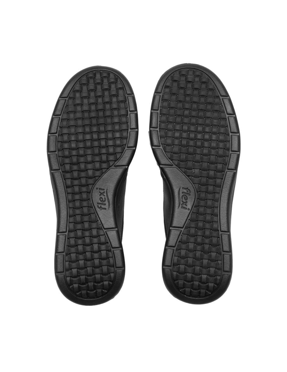 Mocasín casual de piel para mujer 4