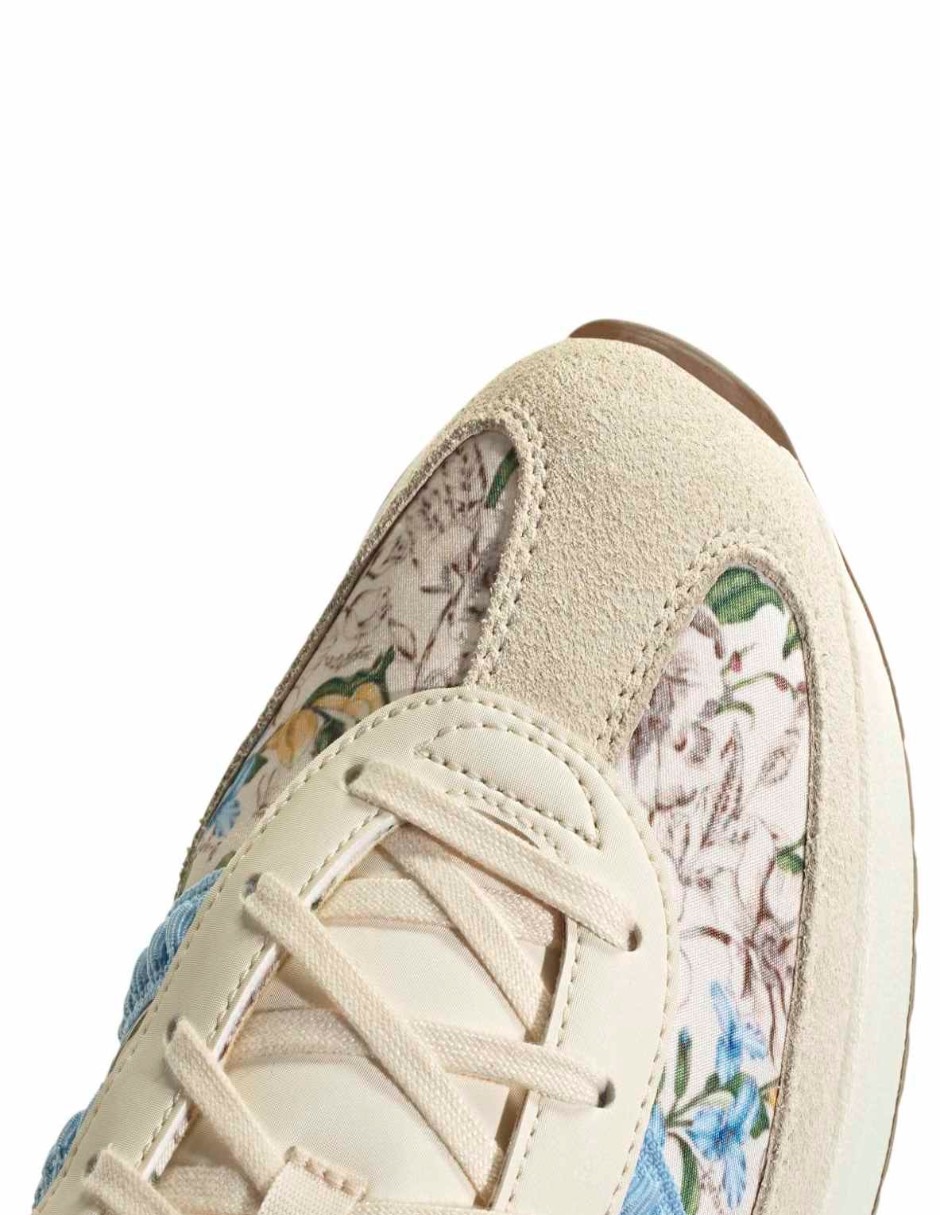 Tenis brand collaboration para mujer 3