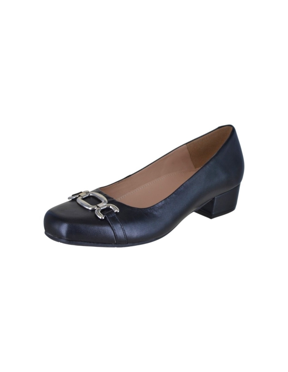 Zapatilla de piel 2
