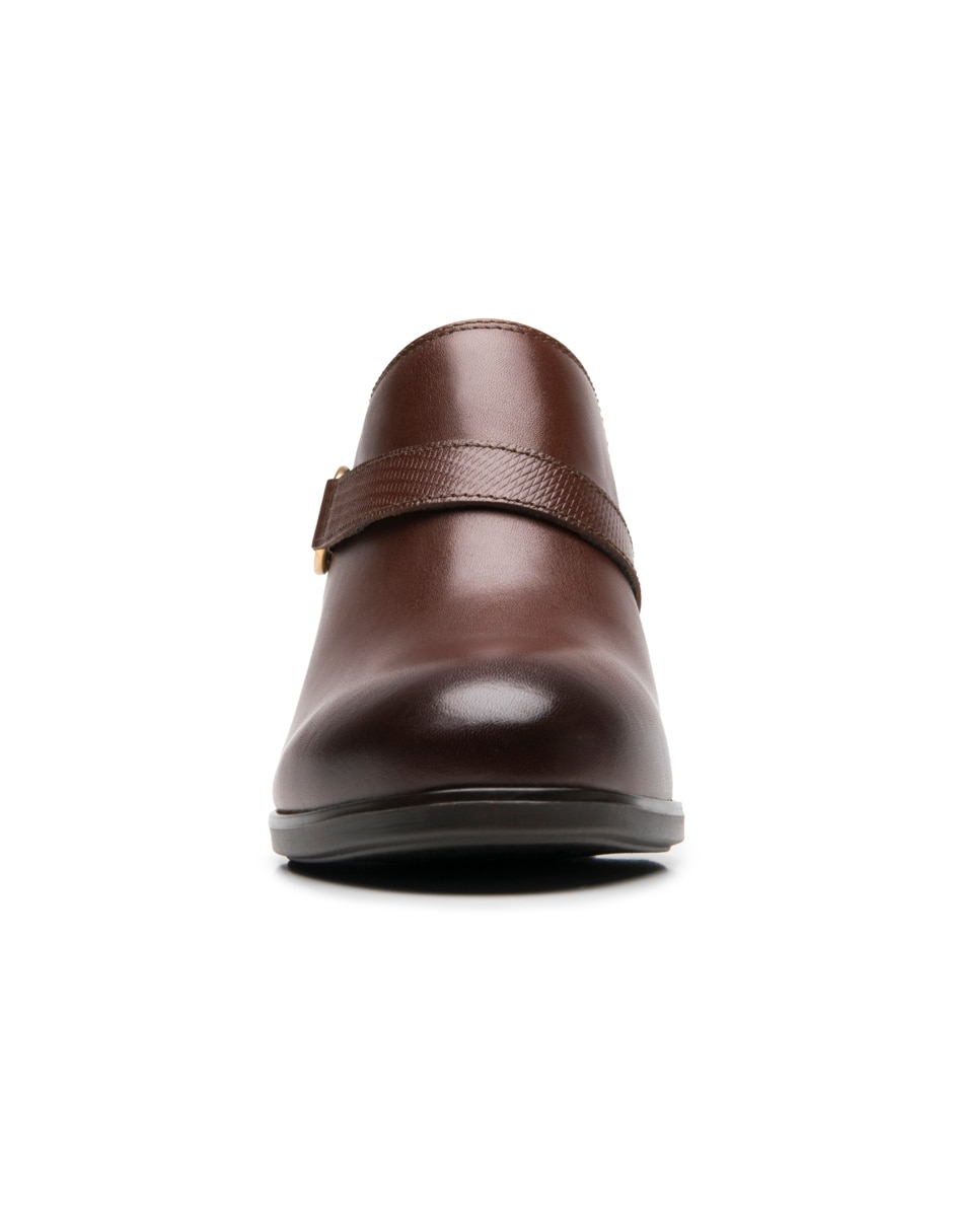 Zapato de piel para mujer 5