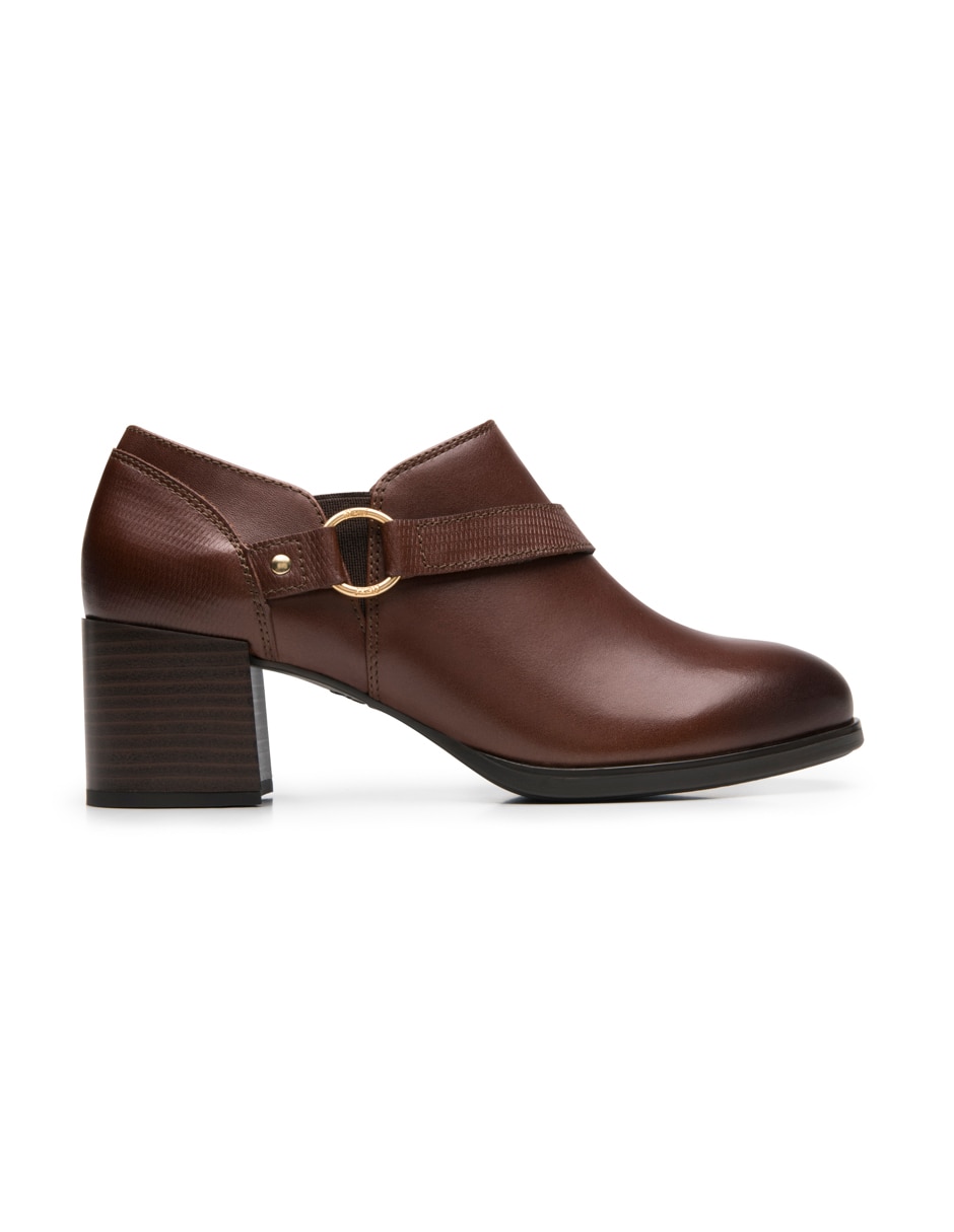 Zapato de piel para mujer 10