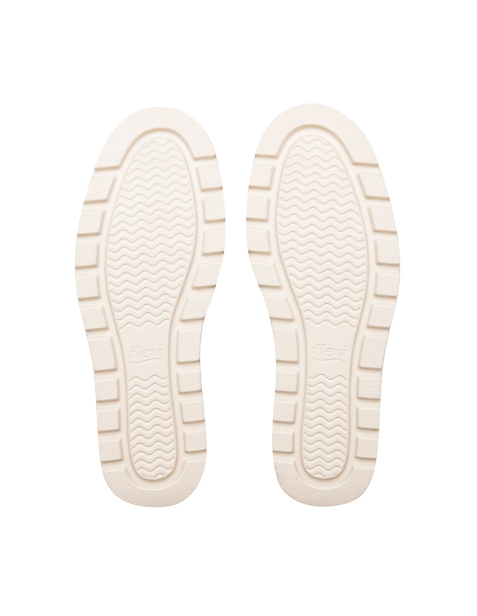 Zapato de piel para mujer 9