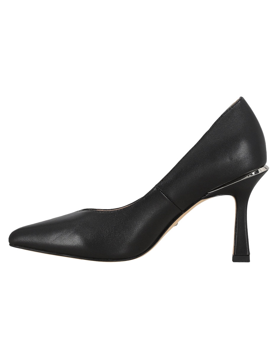 Zapatilla de piel 1