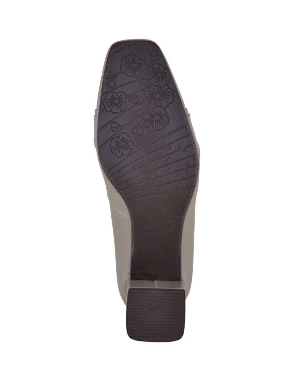Zapatilla de piel 6