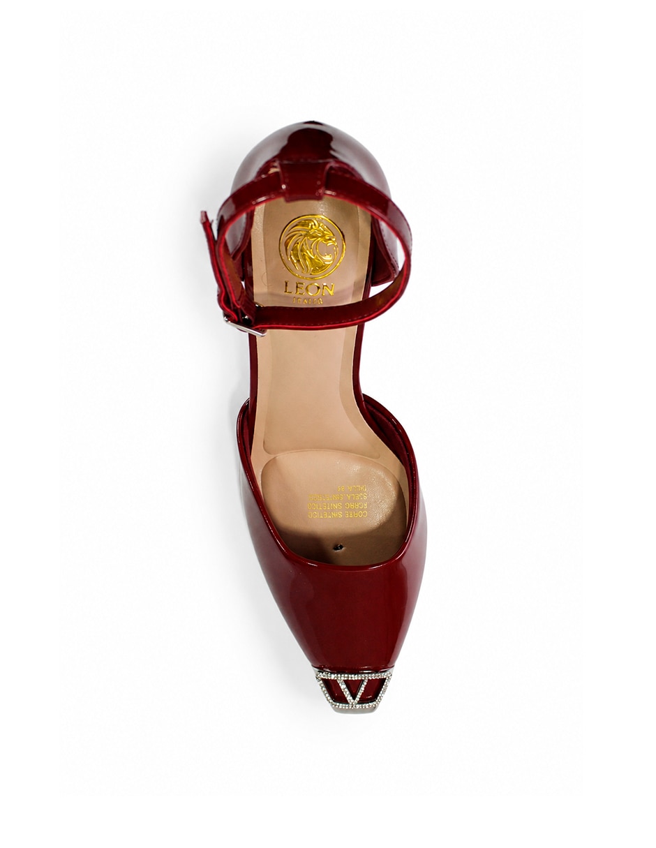 Zapatilla león 2