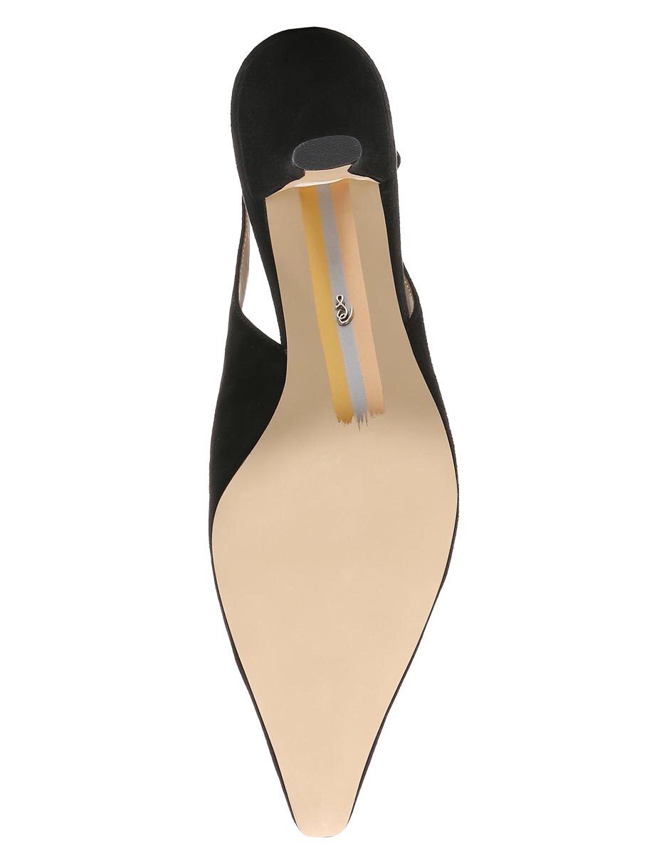 Zapatilla Gamuza Sin Familia / Colección 7