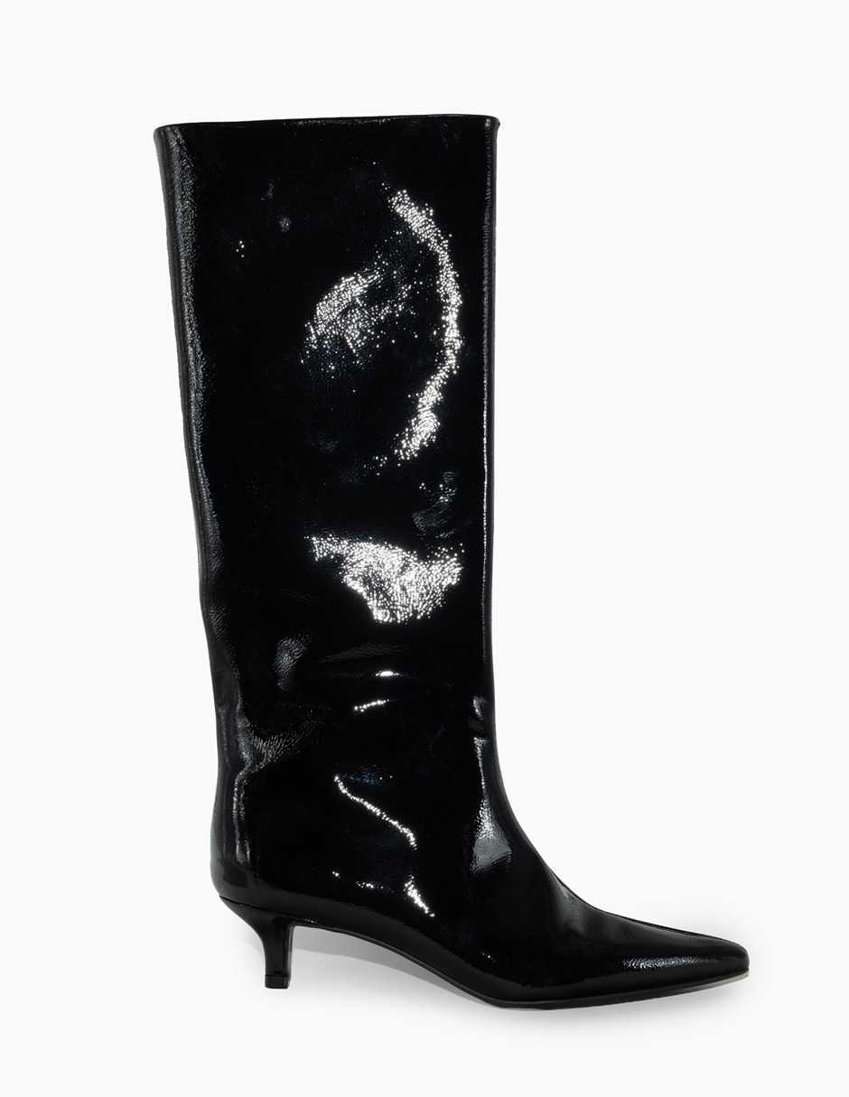 Bota abajo de la rodilla Dramatic Chic de piel para mujer