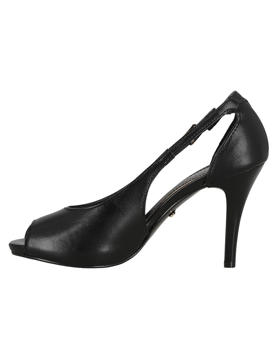 Zapatilla Charol Sin Familia 5