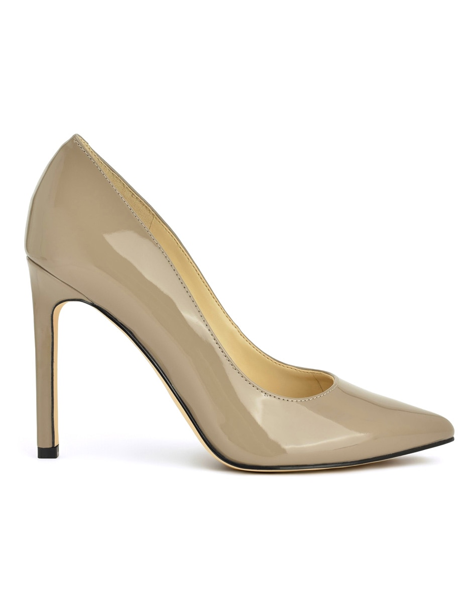 Zapatilla Charol Sin Familia 3