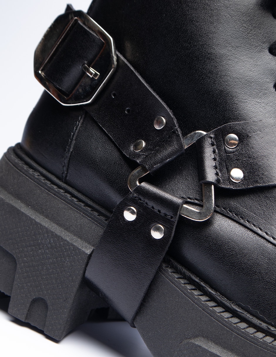 Bota arriba del tobillo yugami de piel para mujer 4