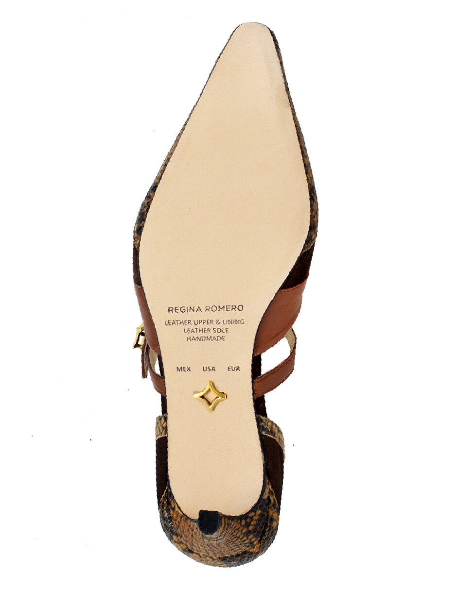 Zapatilla de piel 6