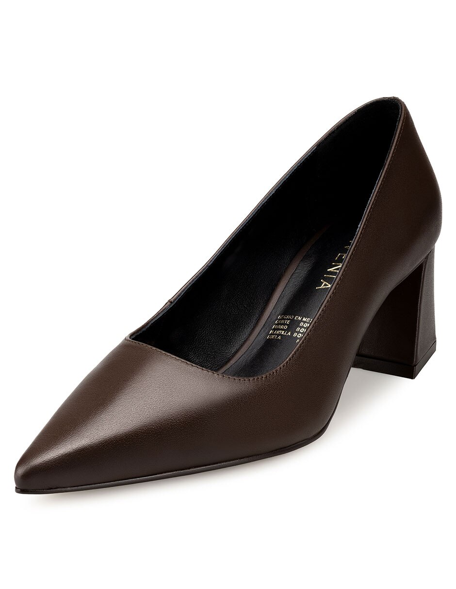 Zapatilla de piel 2