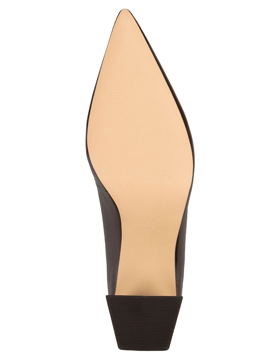 Zapatilla de piel 6