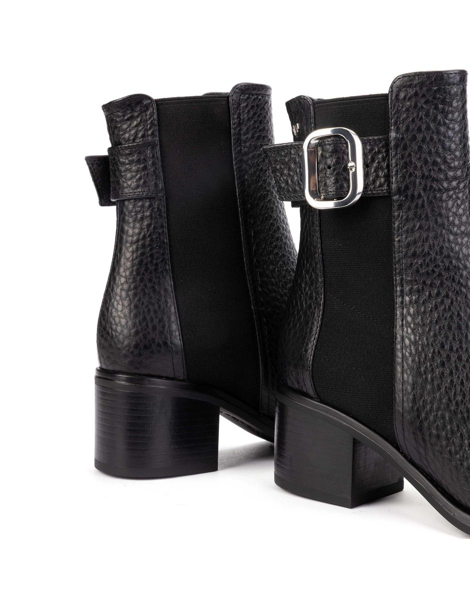 Bota arriba del tobillo para mujer 4
