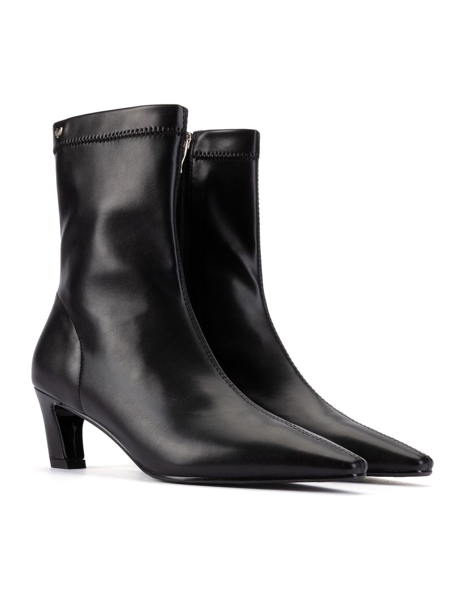 Bota arriba del tobillo para mujer 2