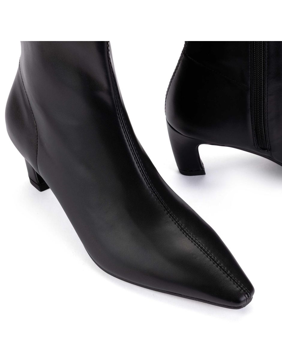 Bota arriba del tobillo para mujer 4