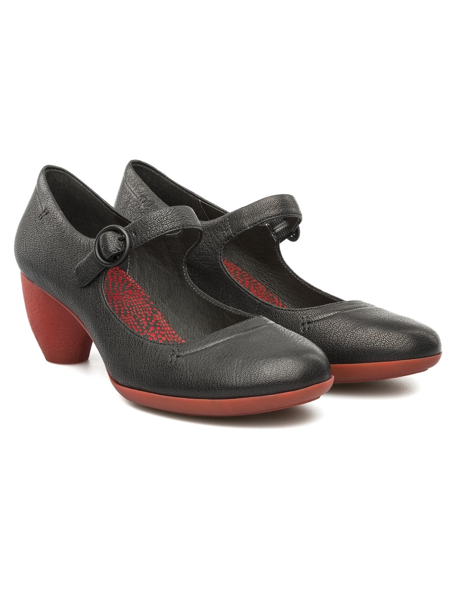 Zapatilla de piel lila 6
