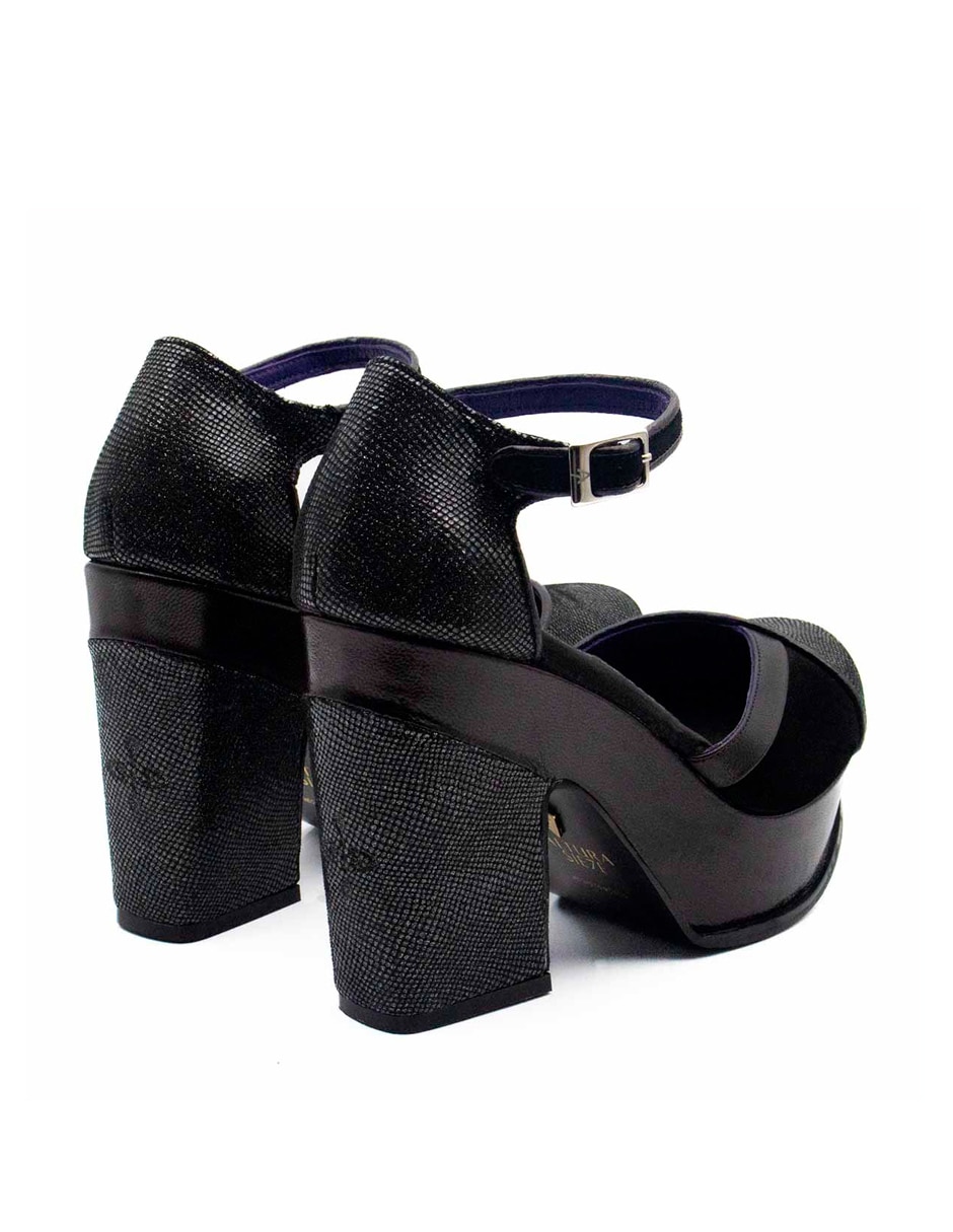 Zapatilla de piel 3