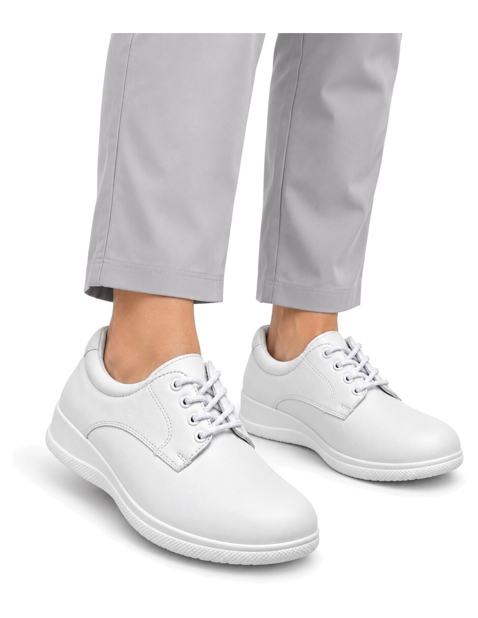 Zapato de piel para mujer 4