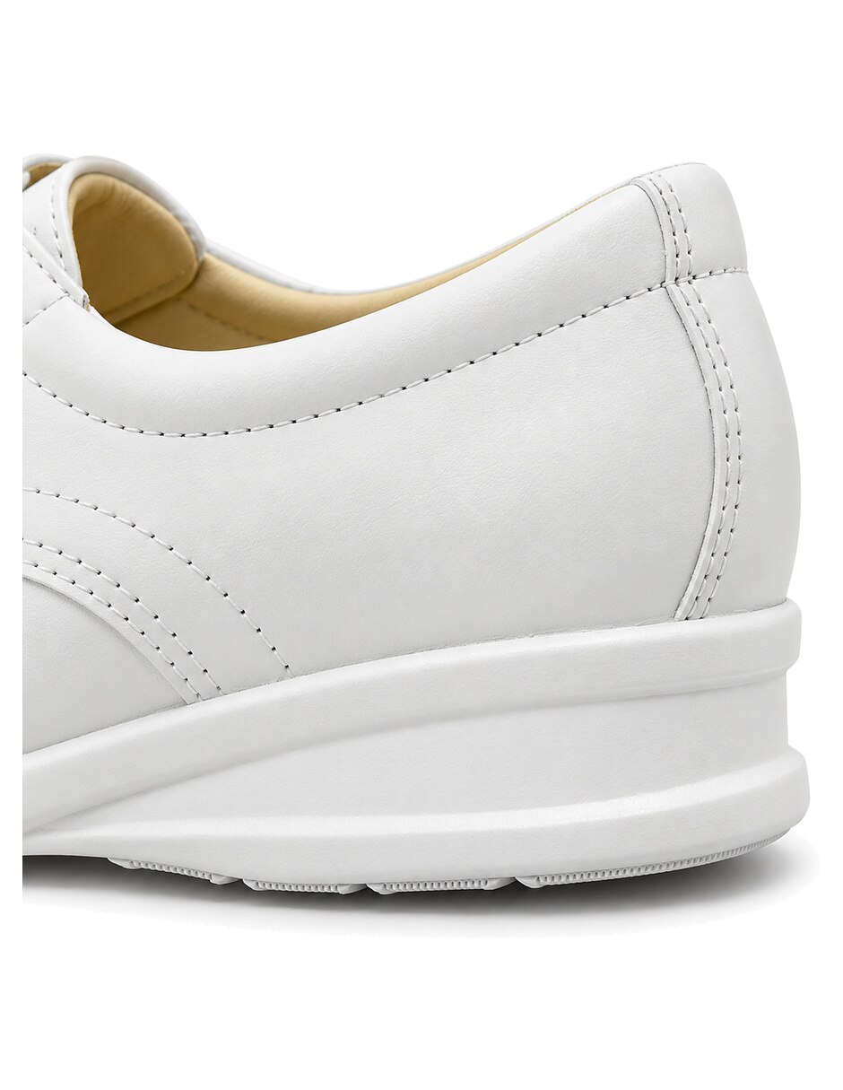 Zapato de piel para mujer 6