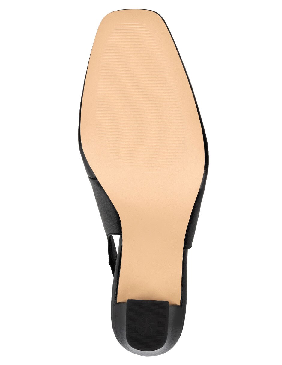Zapatilla de piel 6